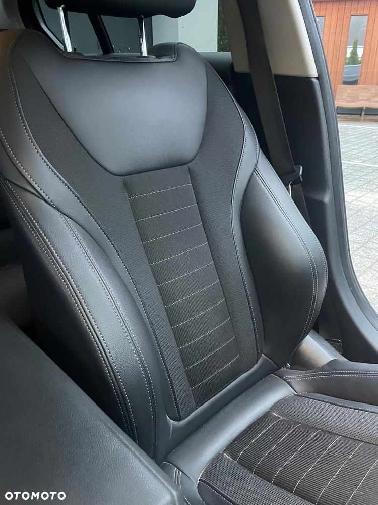 BMW Seria 3 320d Sport Line sport - 10