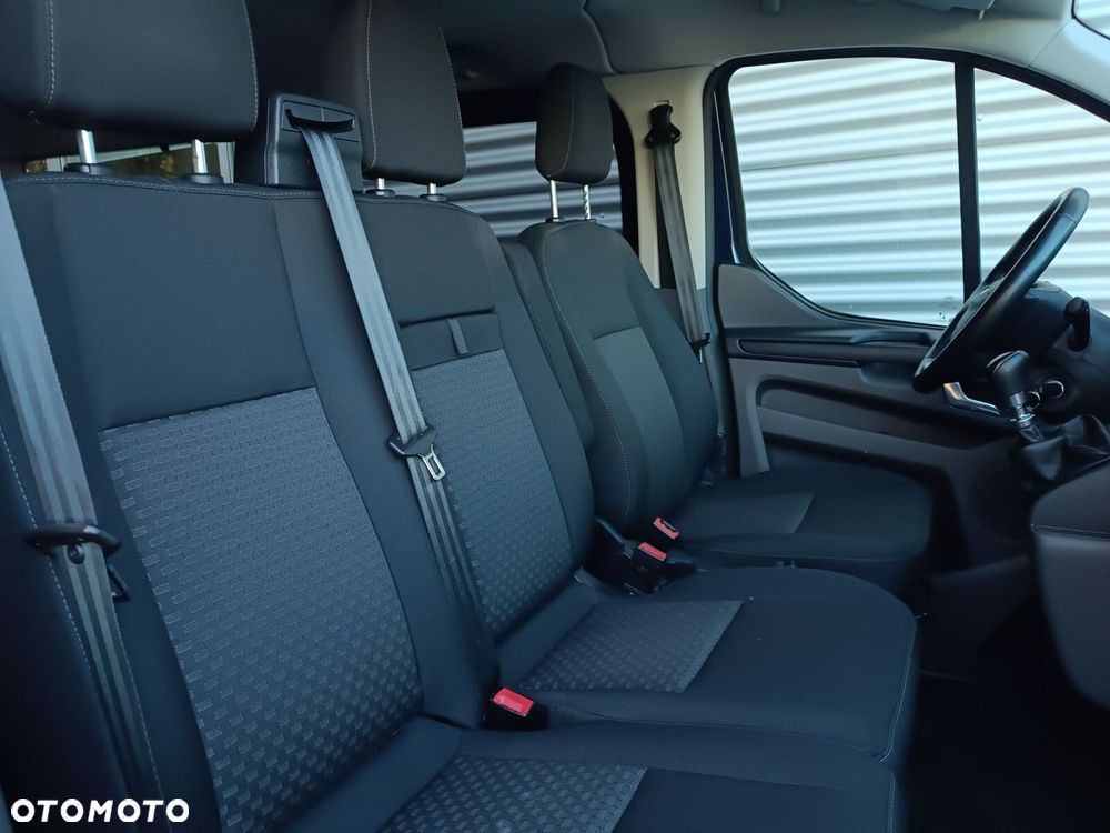 Ford Transit Custom - 16