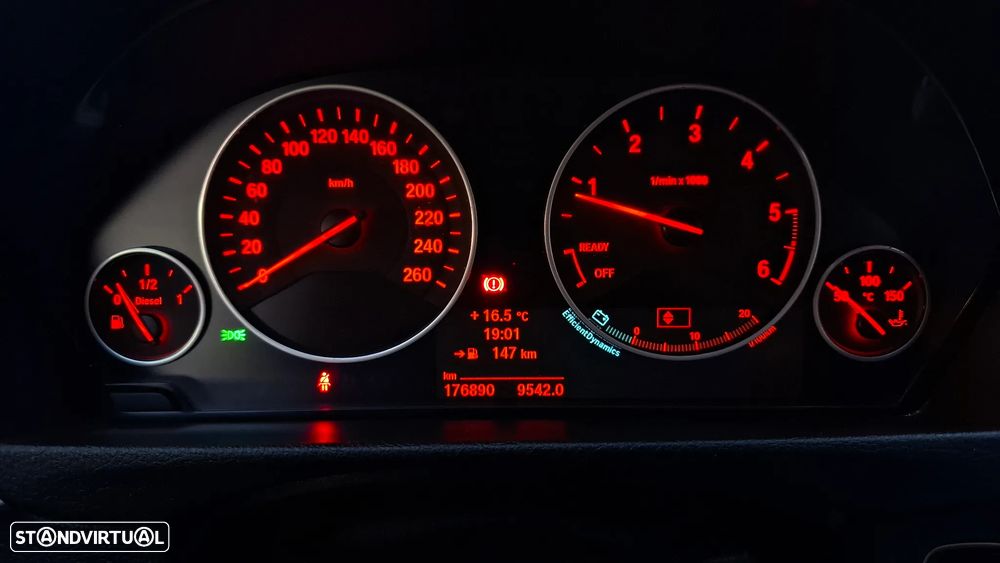 BMW 318 d Line Sport - 54