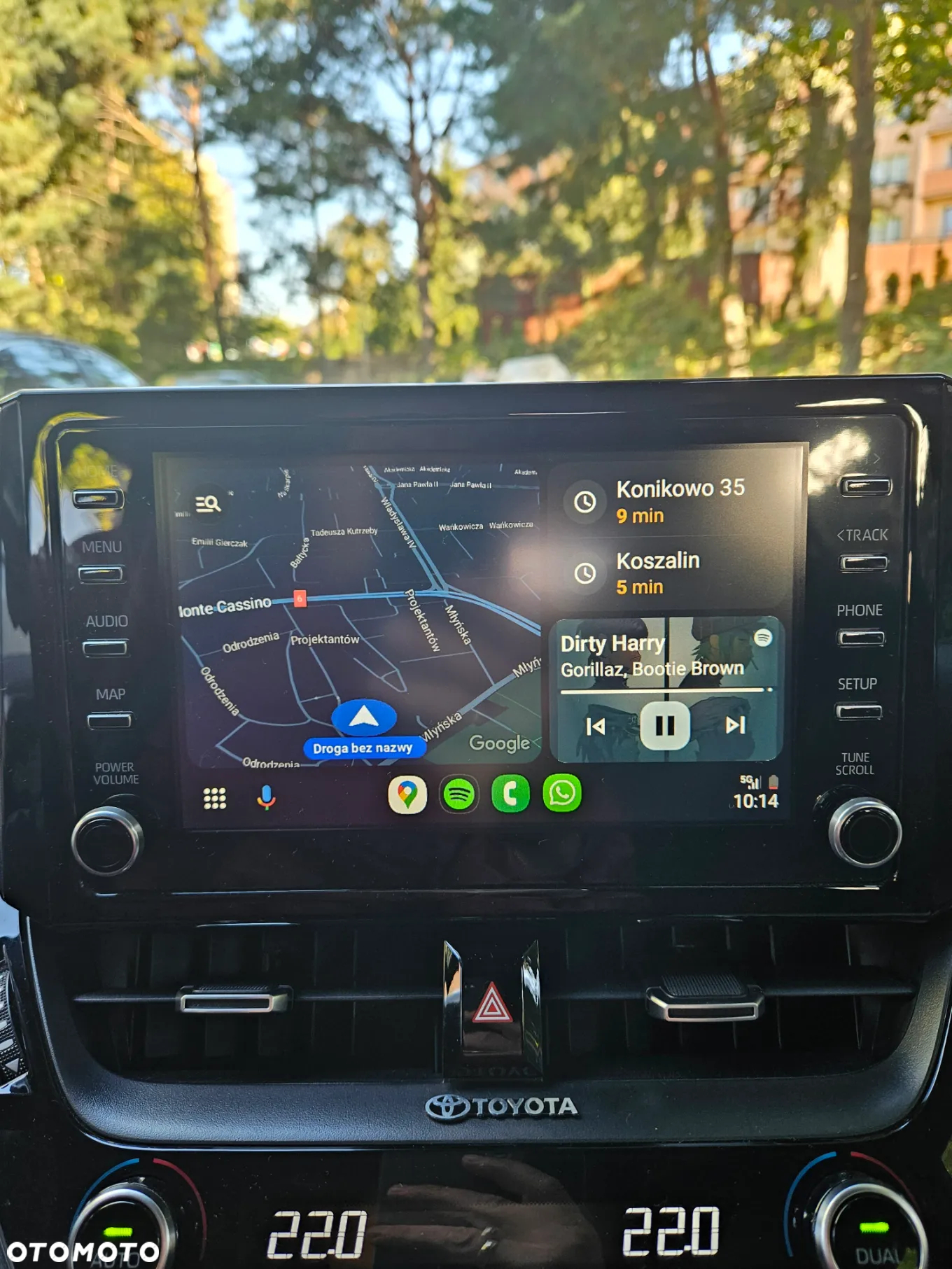 Toyota Corolla 2.0 Hybrid Comfort - 4