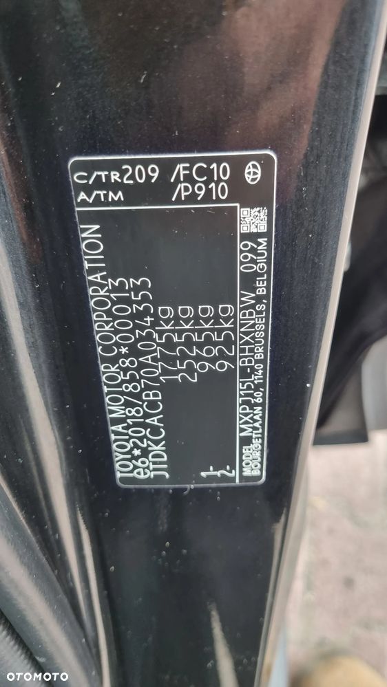Toyota Yaris Cross Hybrid 1.5 Executive 4x4 - 26