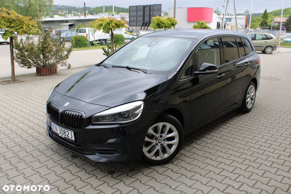 BMW Seria 2 218d xDrive Sport Line - 1