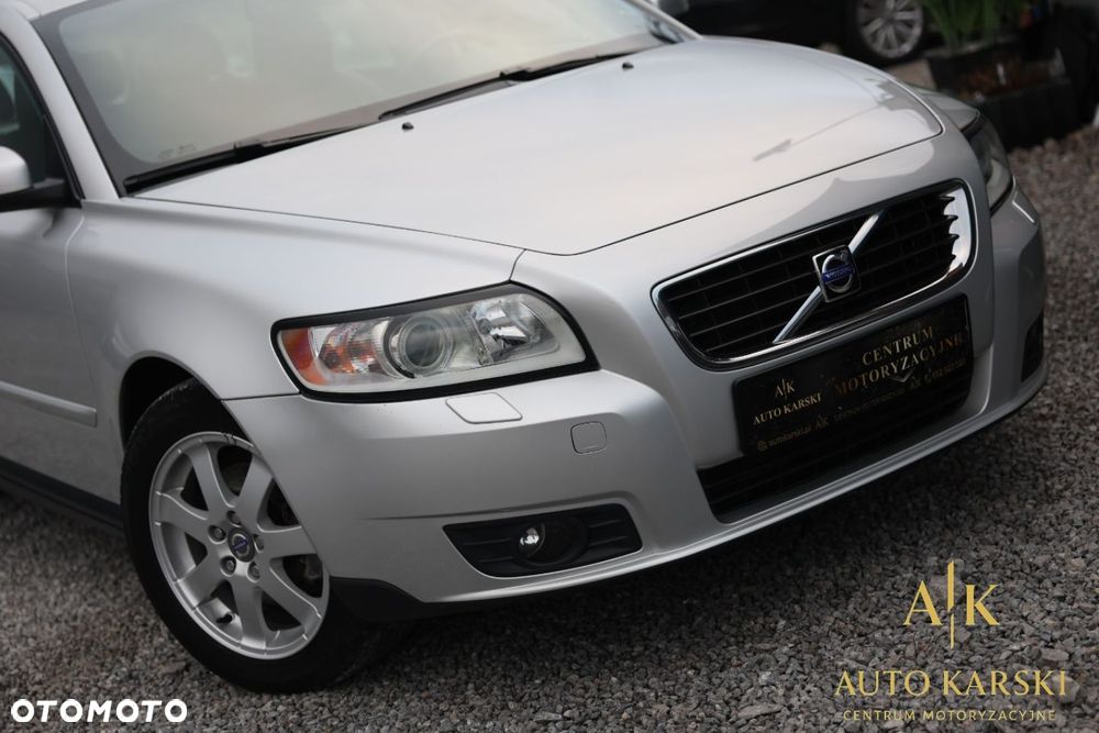 Volvo V50 - 4
