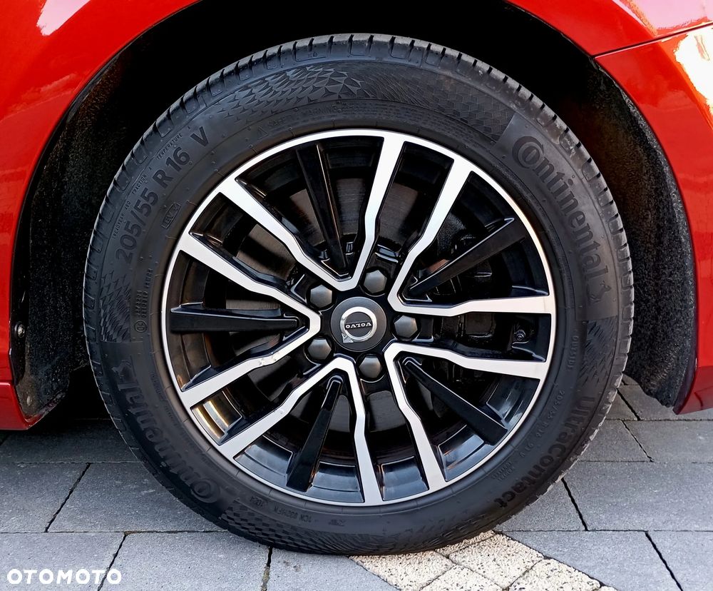 Volvo V40 D2 Geartronic - 32