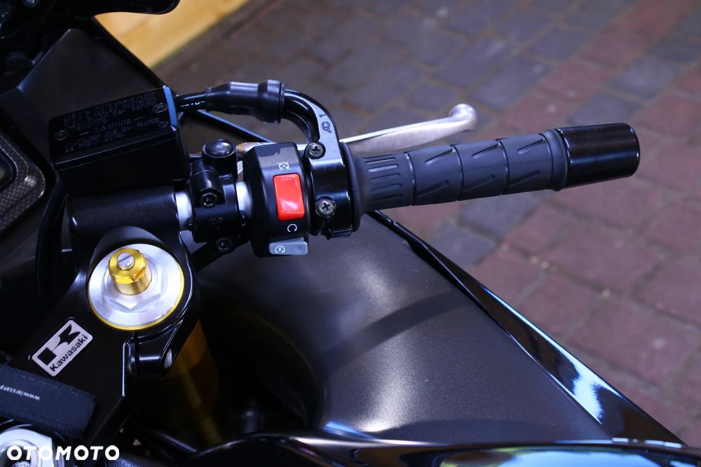 Kawasaki ZX - 18