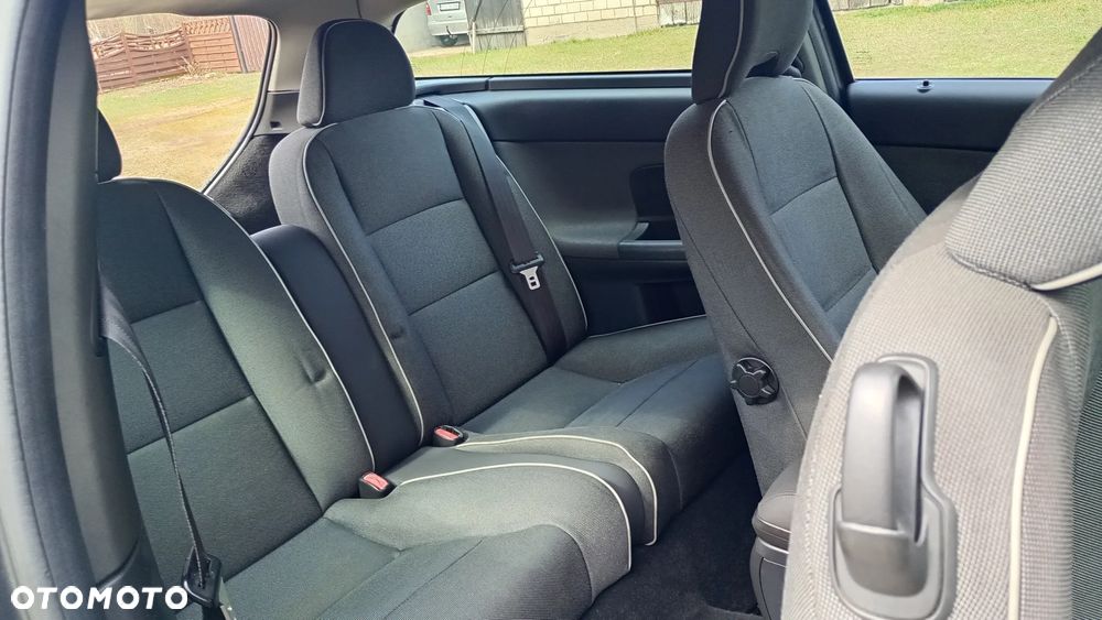 Volvo C30 1.6D - 30