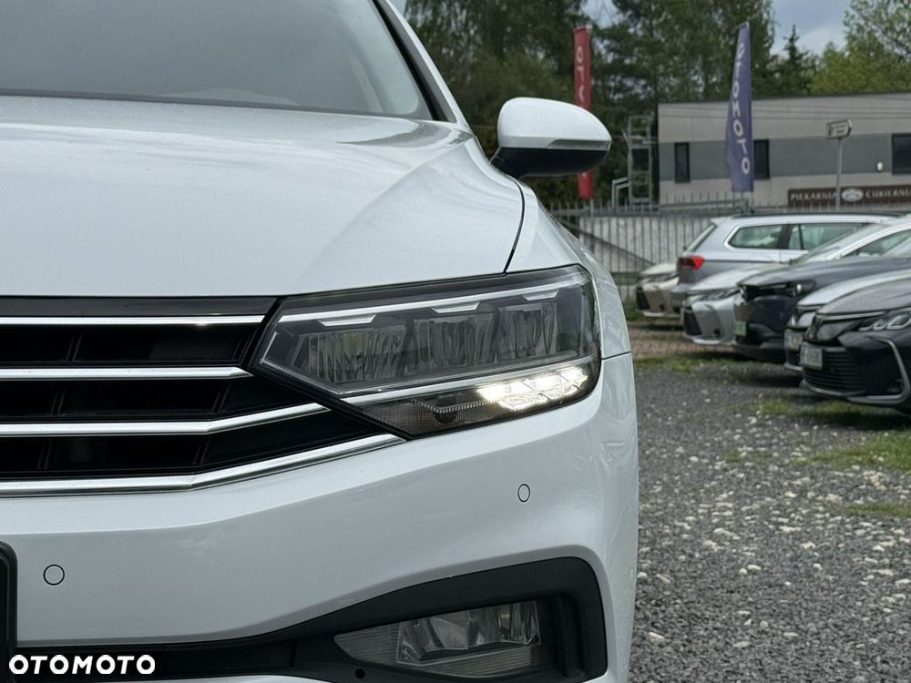 Volkswagen Passat 1.5 TSI EVO Business - 4