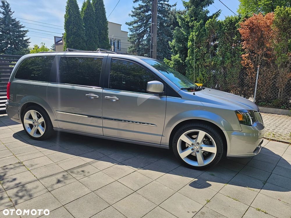 Chrysler Town & Country 3.6 Touring - 2