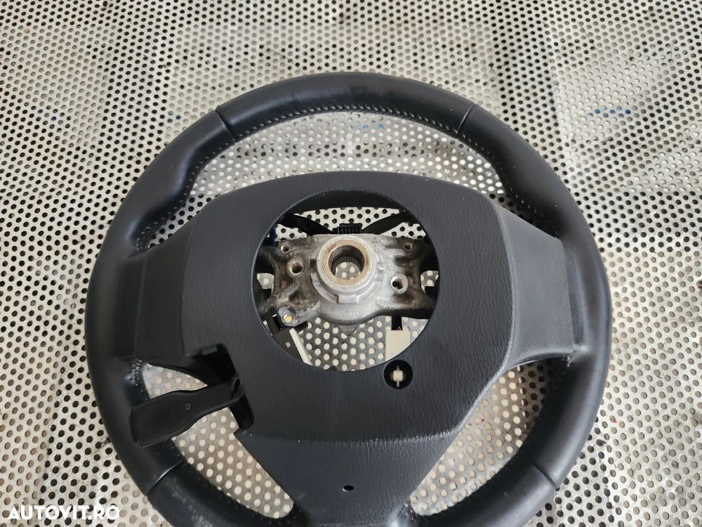 Volan Din Piele Cu Comenzi Toyota Auris An 2013-2014-2015-2016-2017-2018 Dezmembrez Toyota Auris An - 7