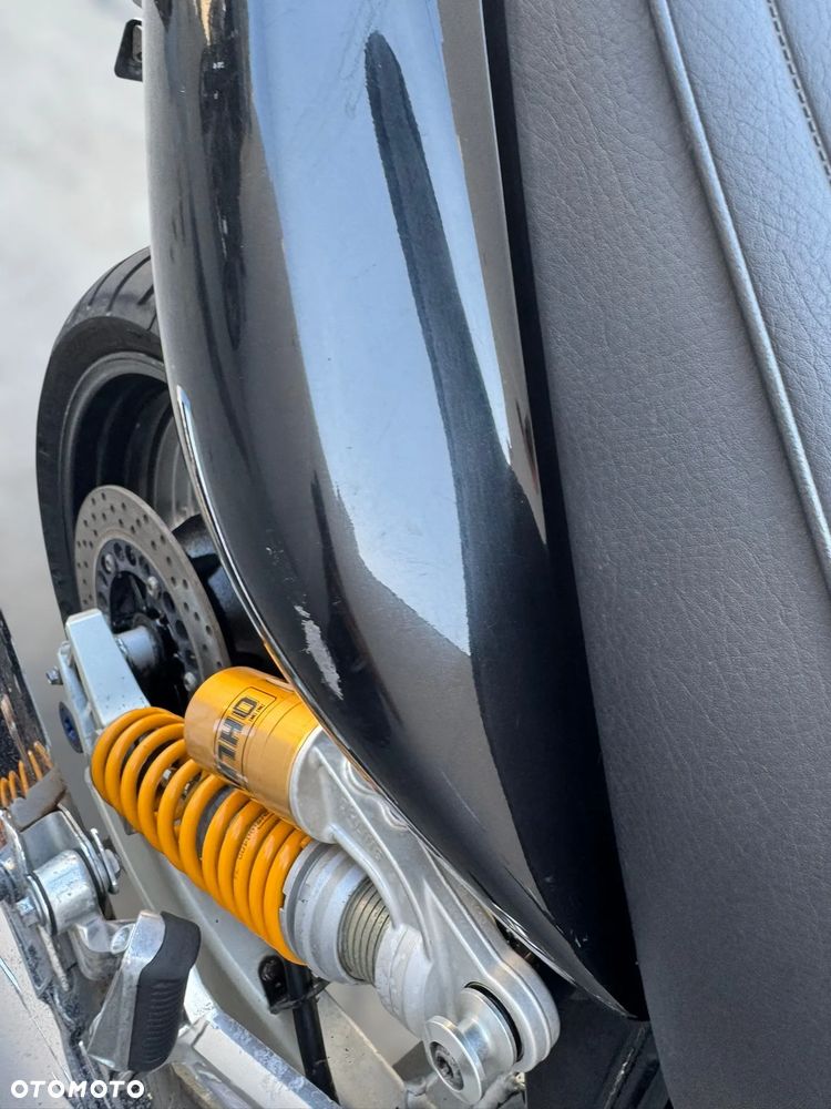 Yamaha XJR - 21