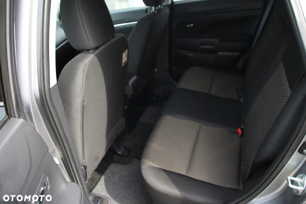 Mitsubishi ASX 1.6 2WD Instyle - 29