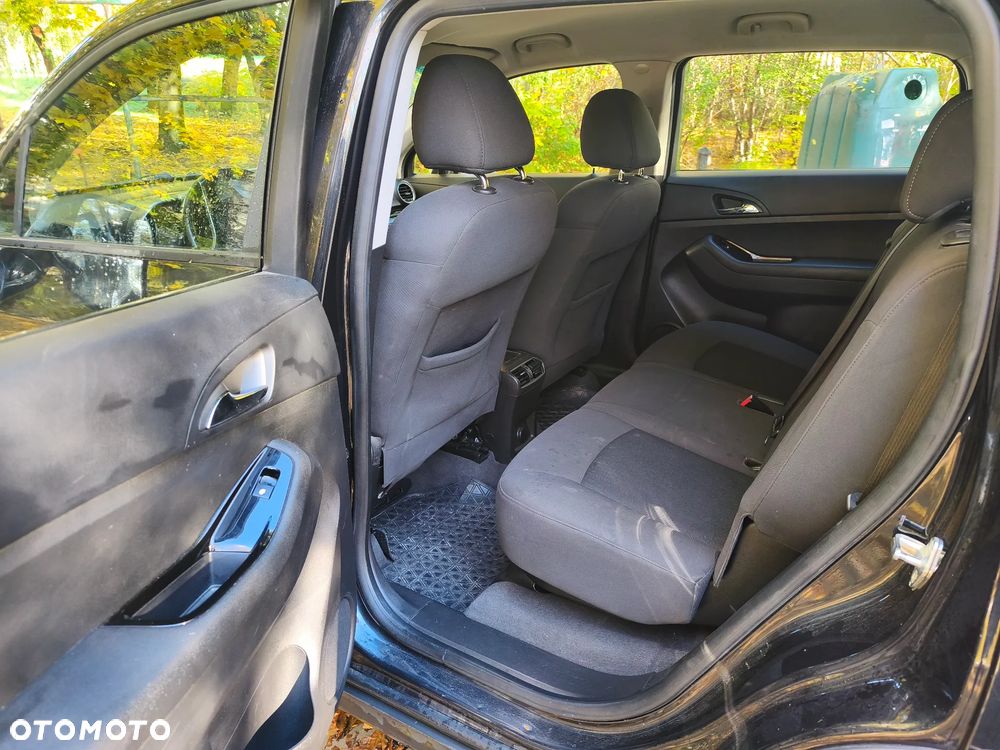 Chevrolet Orlando - 4
