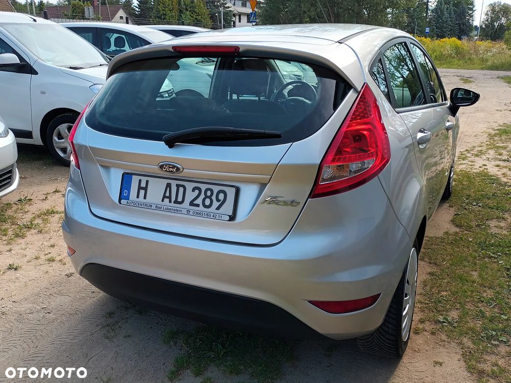 Ford Fiesta 1.25 Titanium X - 16