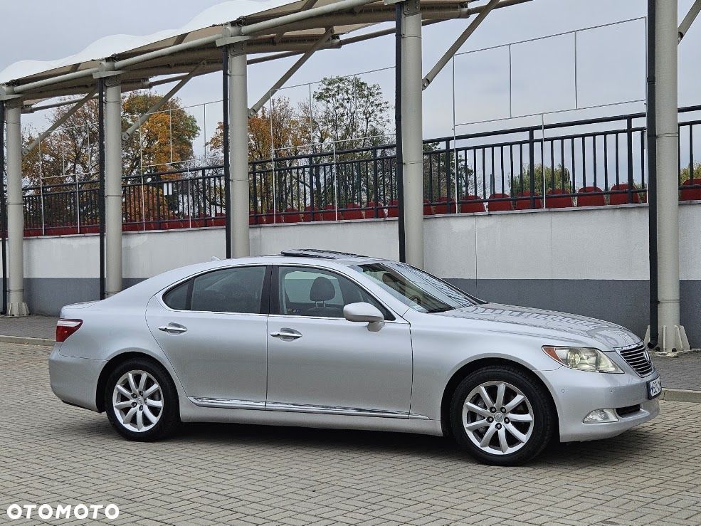 Lexus LS 2007