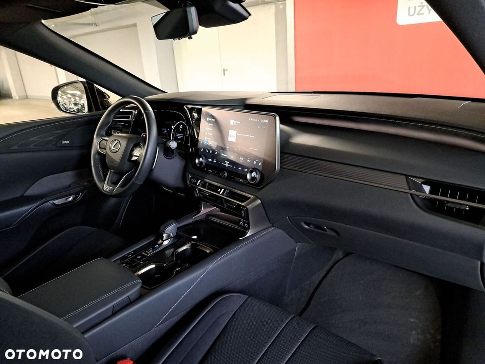 Lexus RX - 11