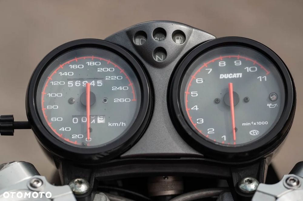 Ducati Monster - 22