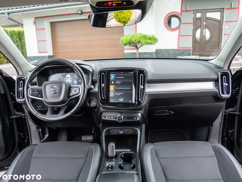 Volvo XC 40 D3 Momentum Pro - 30