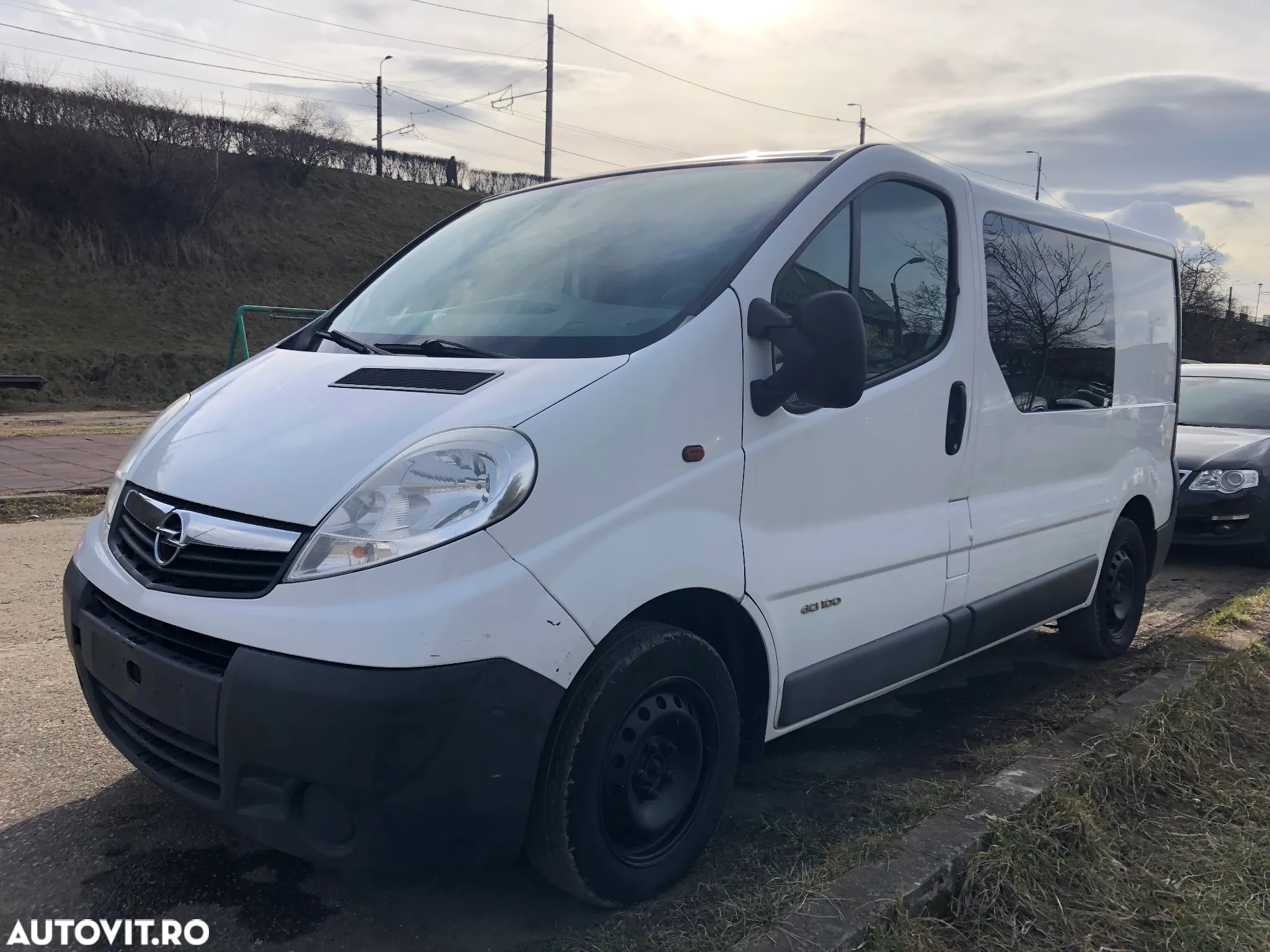 Opel Vivaro - 5
