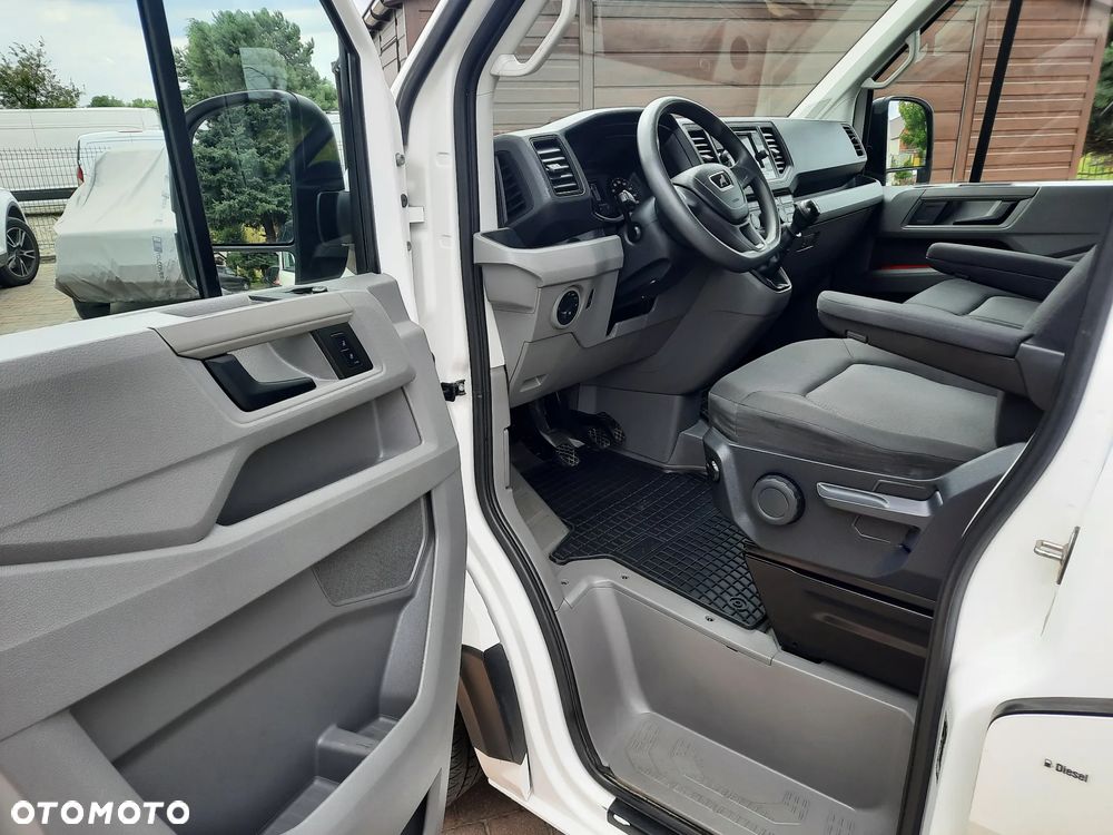 Volkswagen Crafter  - L4 H3 - 8