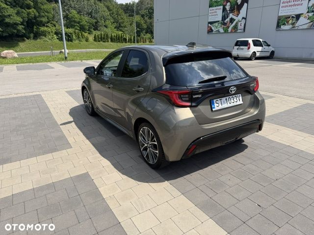 Toyota Yaris - 4