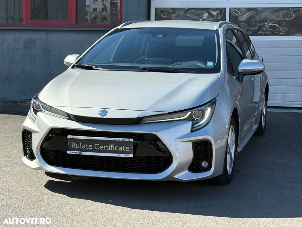 Suzuki Swace 1.8 E-CVT HEV Passion - 2