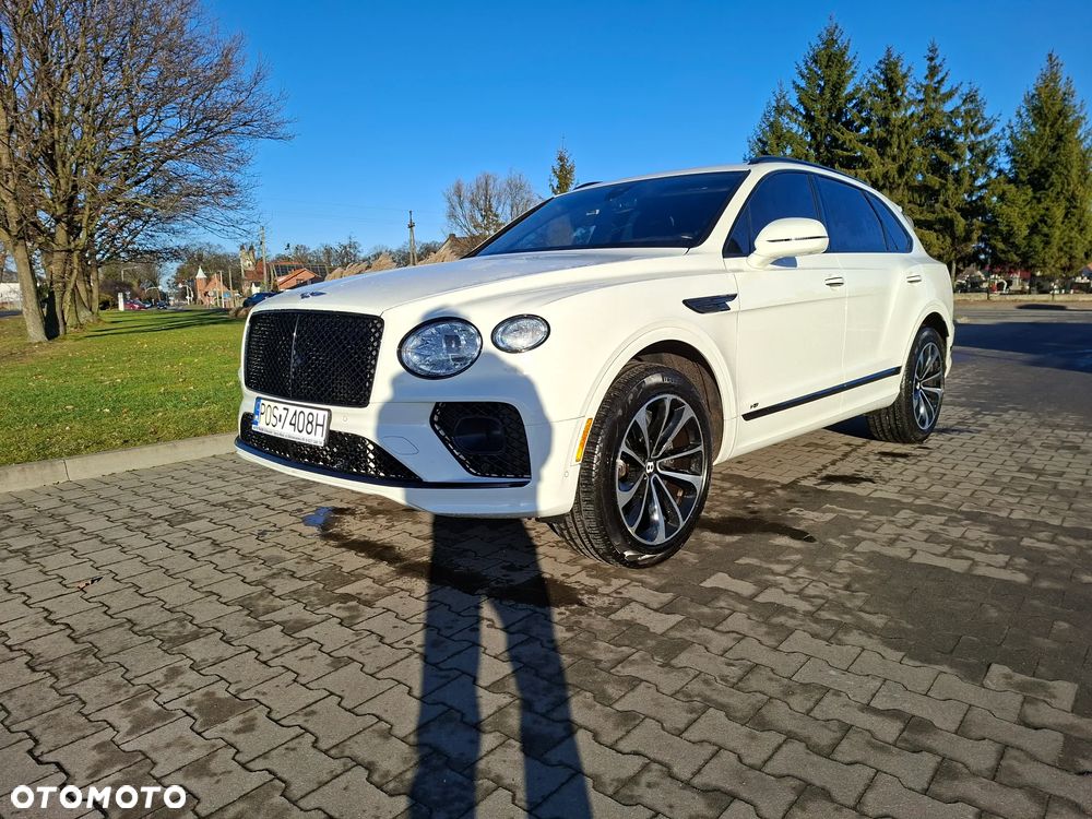 Bentley Bentayga - 4