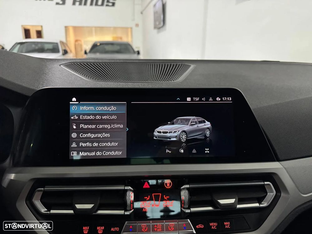 BMW 330 e Pack M Auto - 26