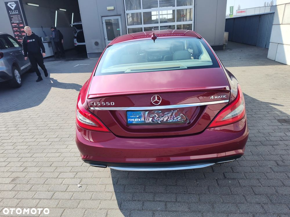 Mercedes-Benz CLS 500 4Matic BlueEFFICIENCY 7G-TRONIC - 3