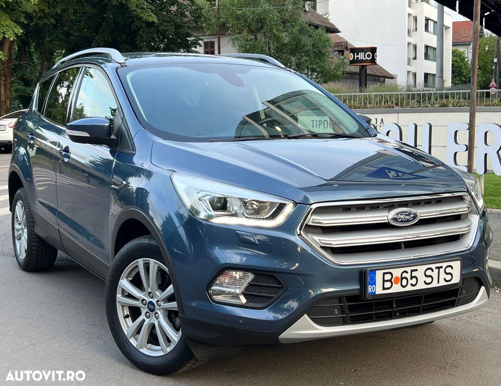 Ford Kuga 1.5 EcoBoost 4WD Aut. Trend - 3