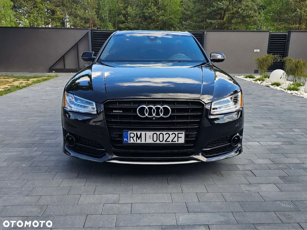 Audi A8 - 2
