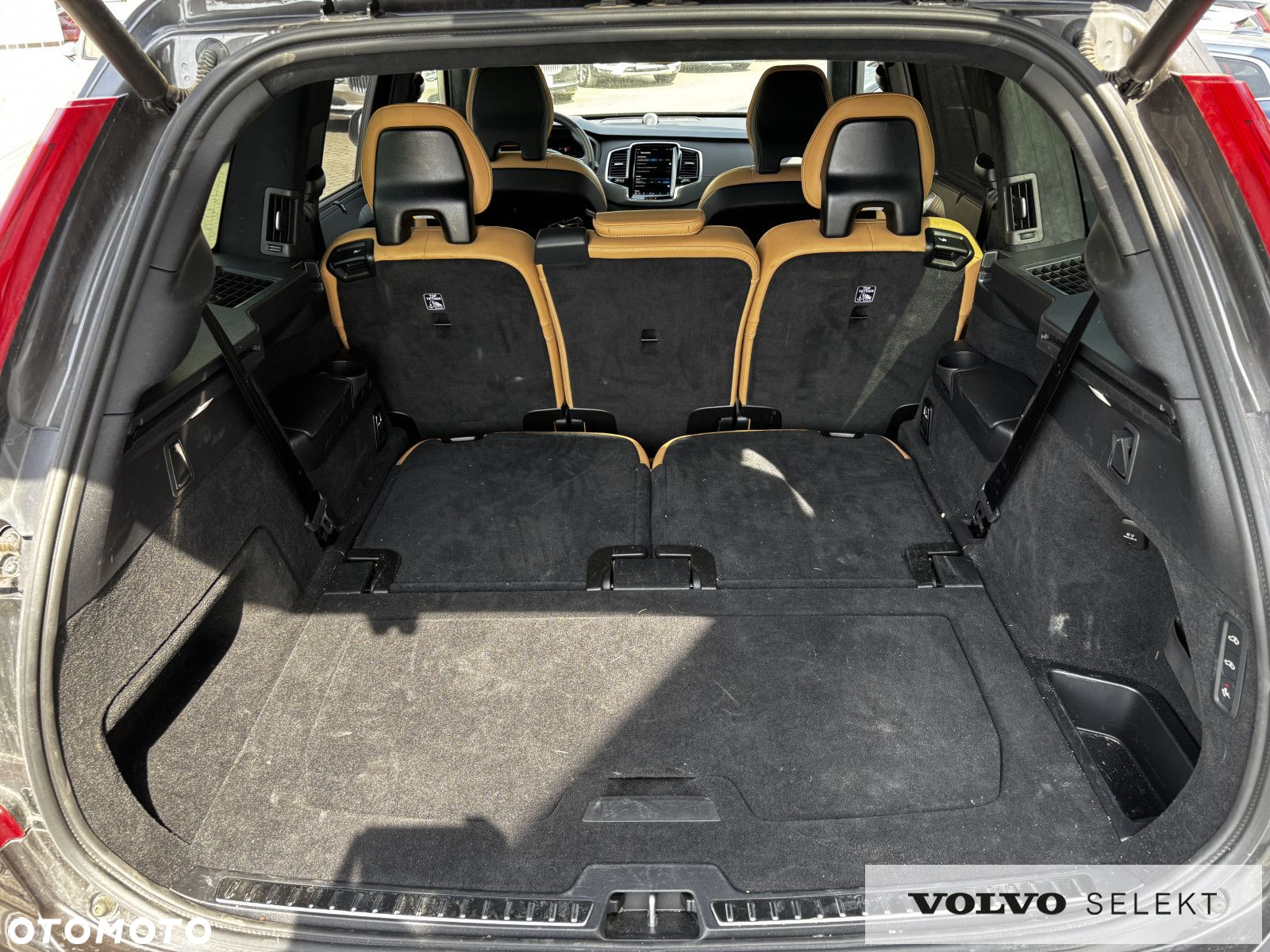 Volvo XC 90 - 30