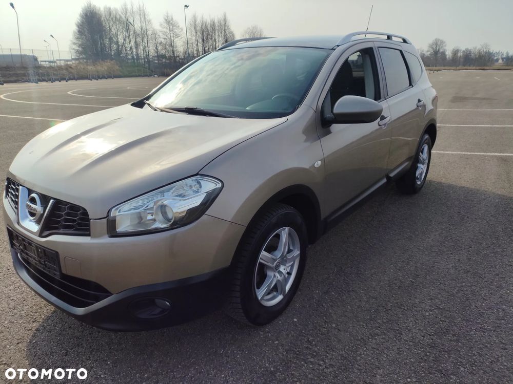 Nissan Qashqai+2 1.6 360 - 9