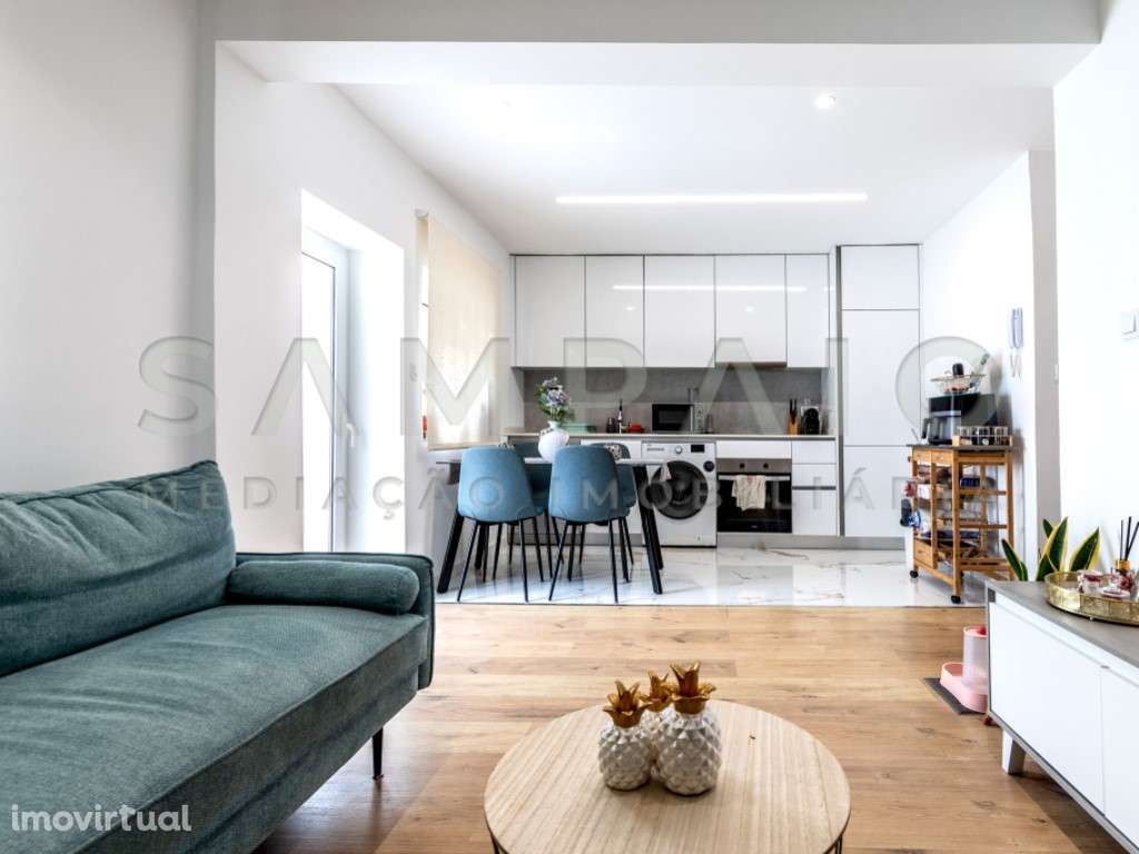 Andar de Moradia T3 - São Cosme! - Grande imagem: 2/29