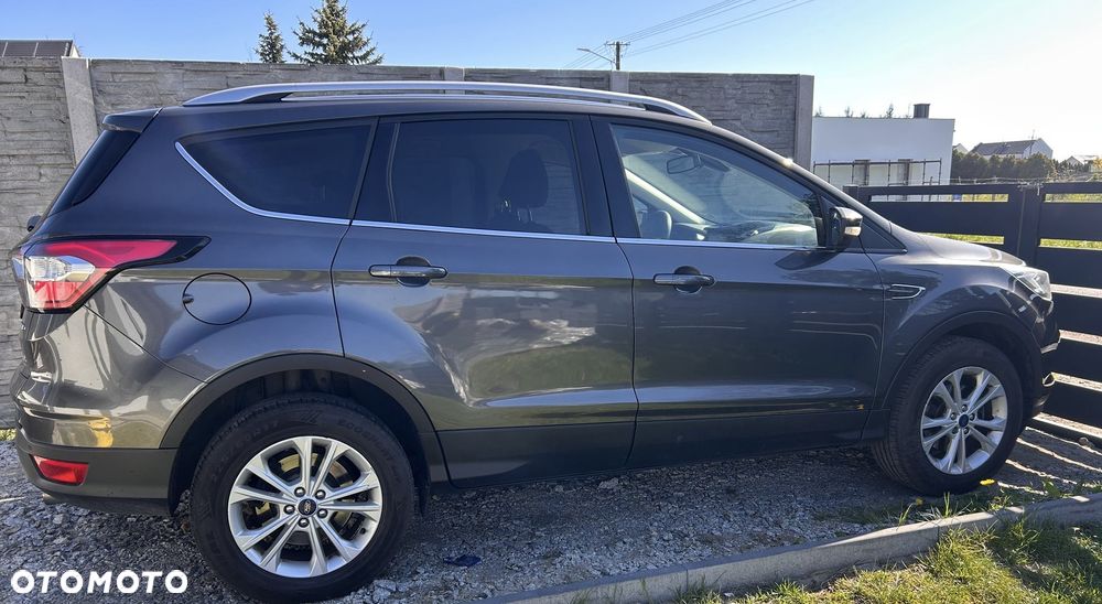 Ford Kuga 1.5 EcoBoost 2x4 Individual - 23