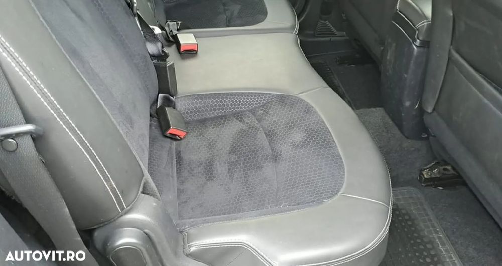 Nissan Qashqai 2.0 DCI 4 x 4 DPF Aut tekna - 4