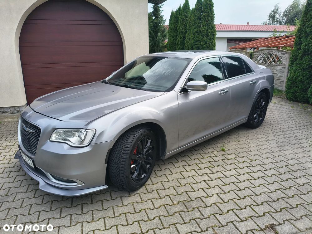 Chrysler 300s - 3