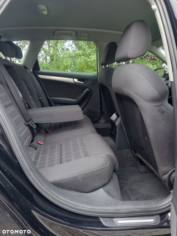 Audi A4 Avant 2.0 TDI - 7