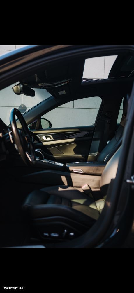 Porsche Panamera Sport Turismo - 8