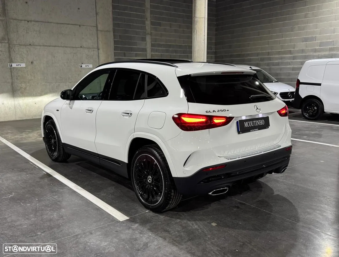 Mercedes-Benz GLA 250 e AMG Line - 8