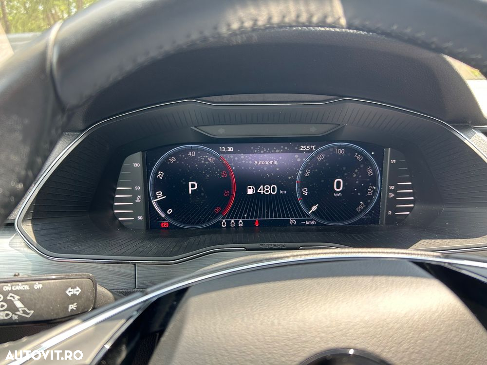Skoda Superb 2.0 TDI DSG Ambition - 12
