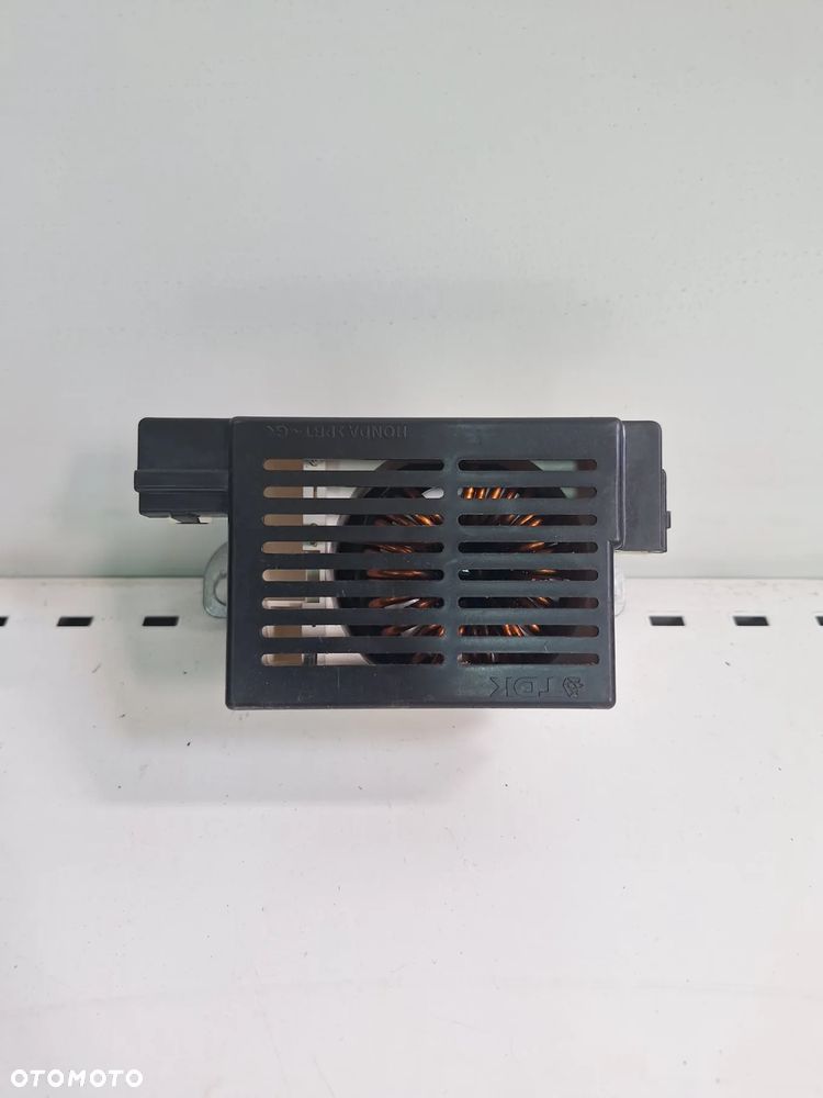 wzmacniacz anteny HONDA PRELUDE V 39166-S30-G010   (49/12) - 2