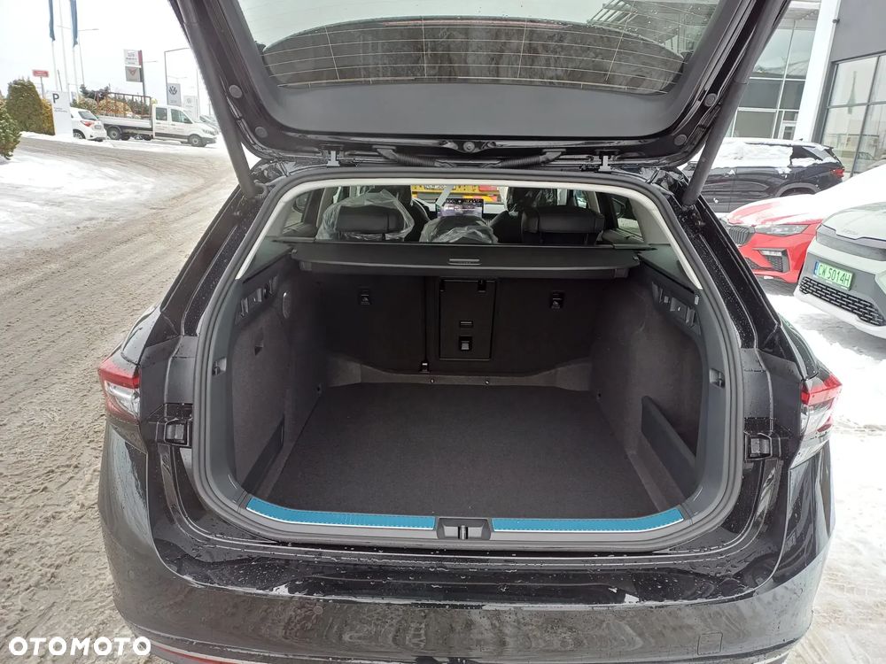 Skoda Superb 2.0 TDI SCR 4x4 L&K DSG - 26