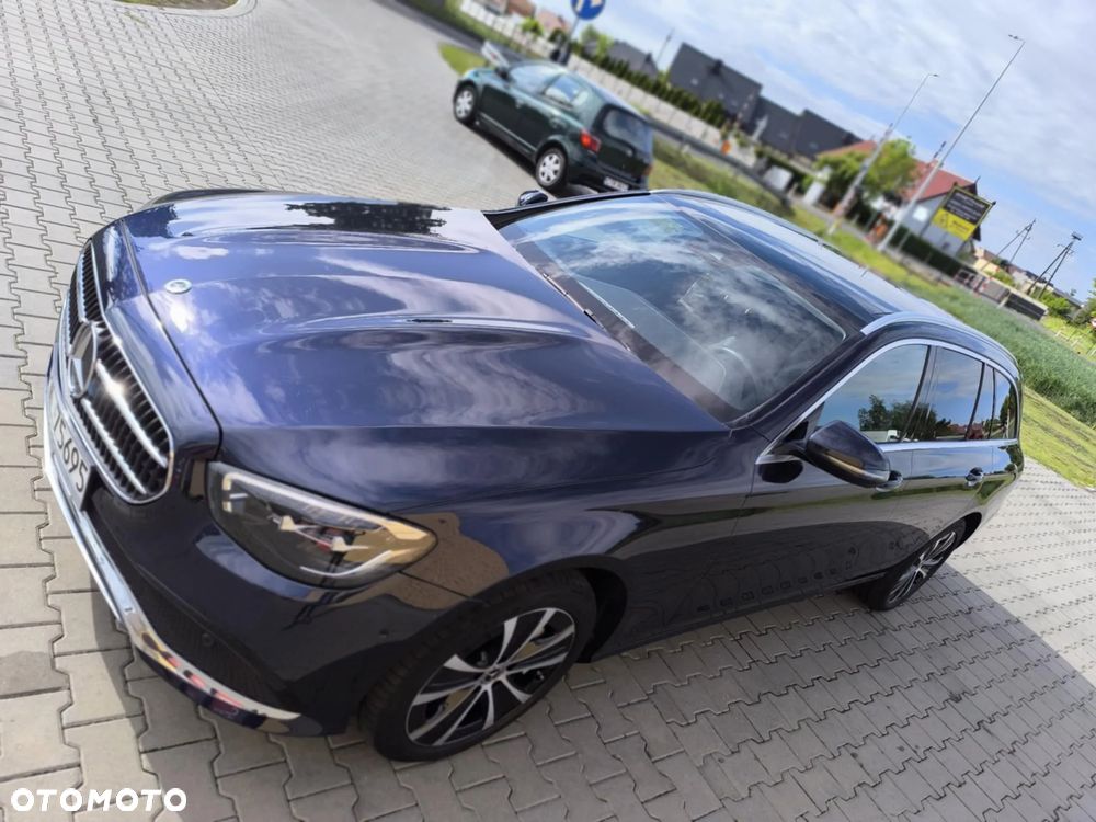 Mercedes-Benz Klasa E ver-300-de-4matic-t-9g--tronic-avantgarde - 8