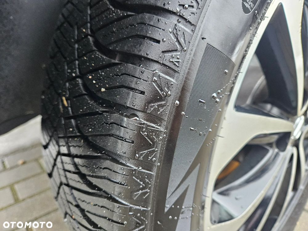 Nissan Qashqai 2.0 dCi 4x4 Acenta Pack - 11