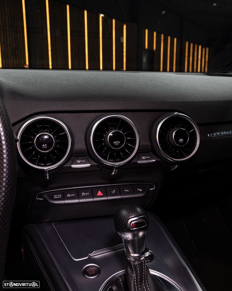 Audi TT Coupé 2.0 TFSI quattro S tronic - 14