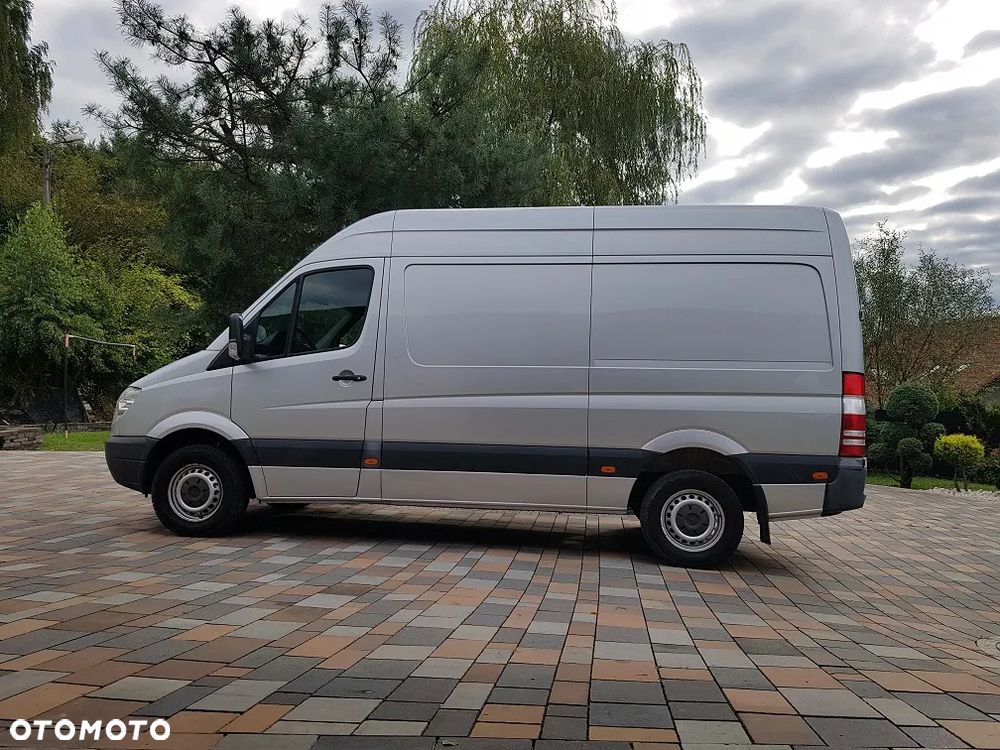Mercedes-Benz Sprinter - 3