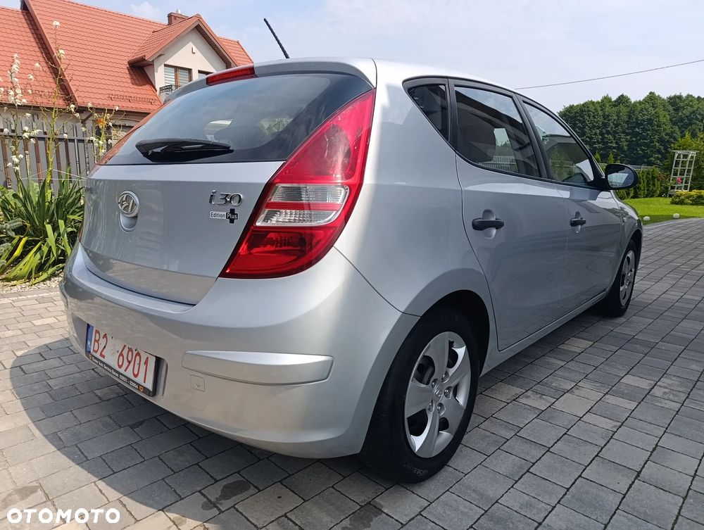 Hyundai i30 i30cw 1.4 blue Comfort - 8