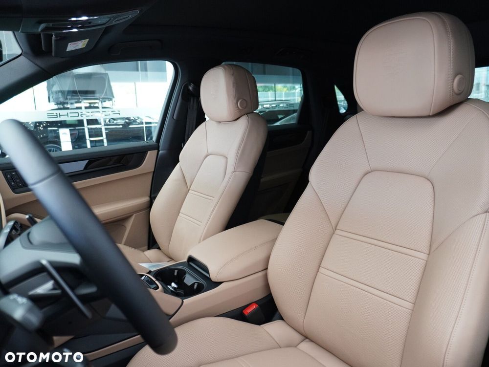 Porsche Cayenne Black Edition - 21