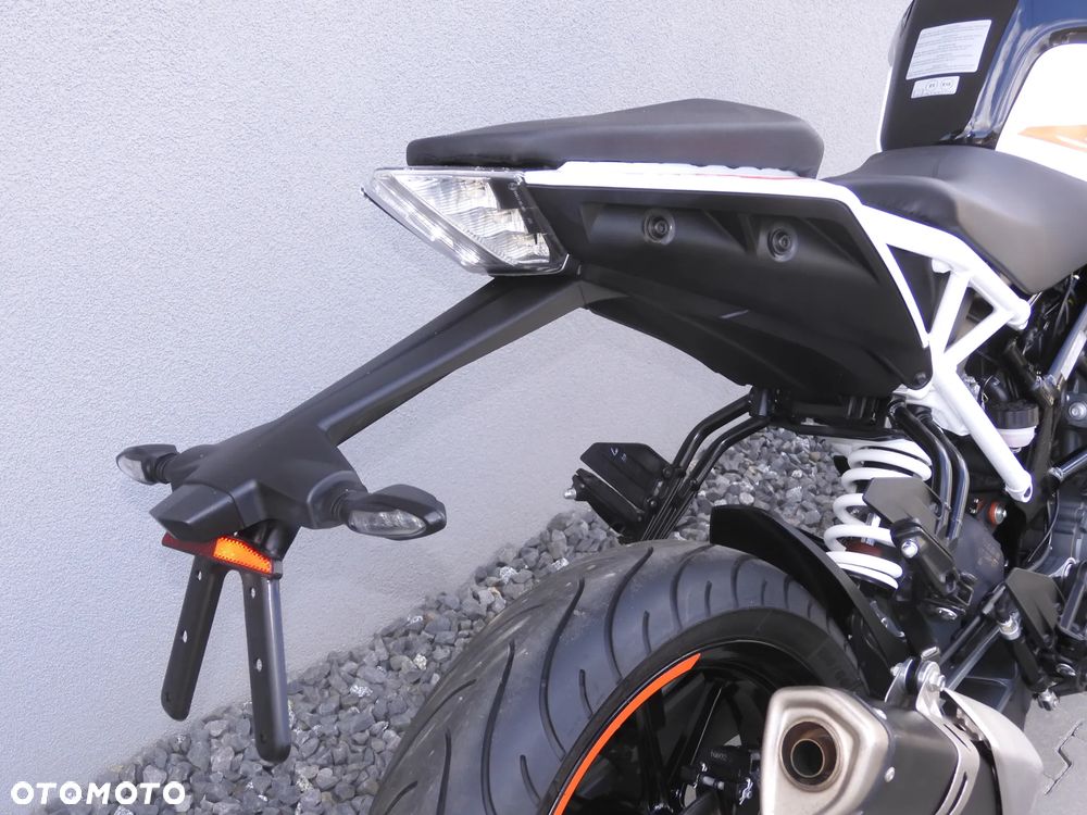 KTM Duke 390 - 14