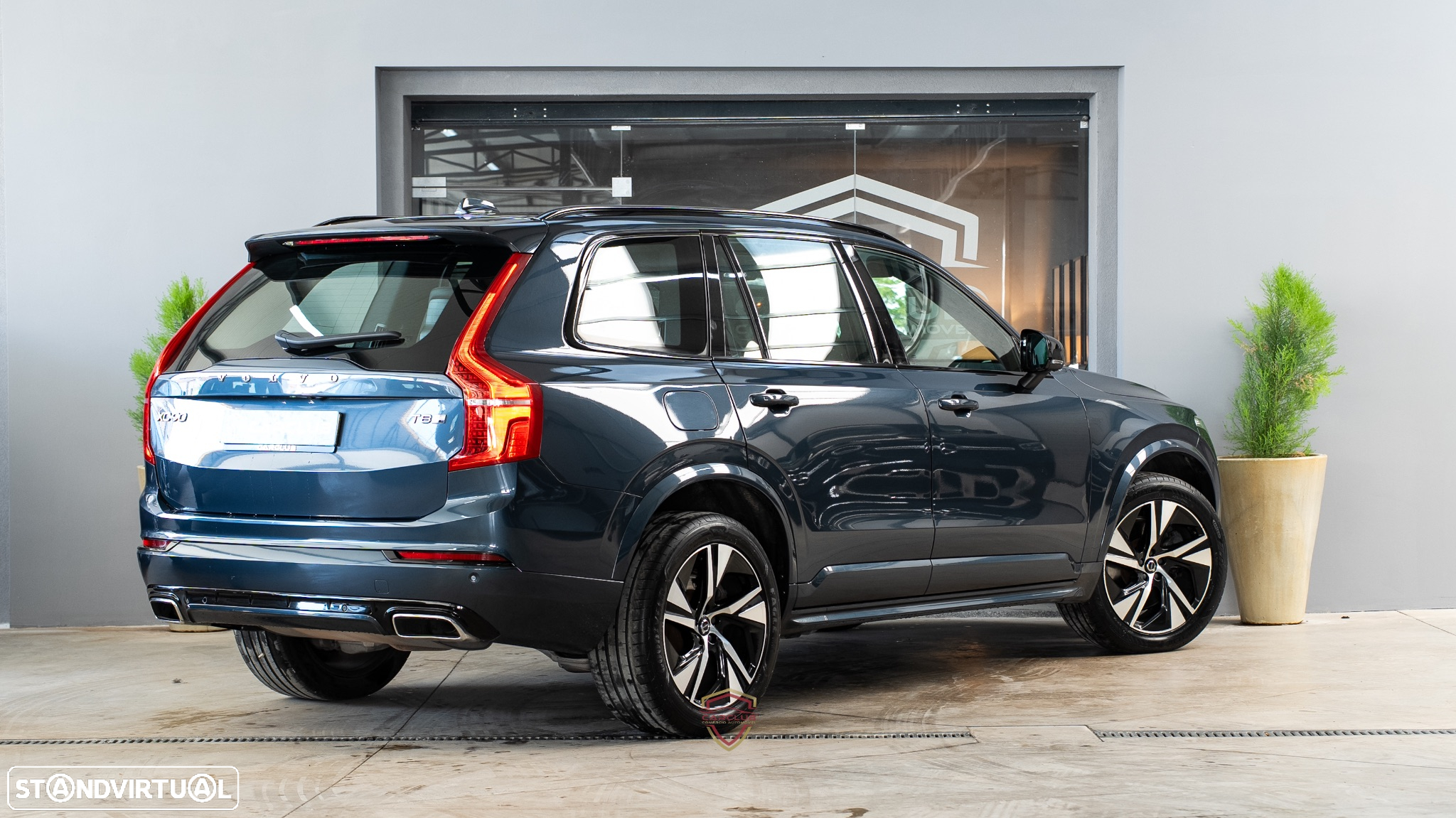 Volvo XC 90 2.0 T8 PHEV R-Design AWD - 7